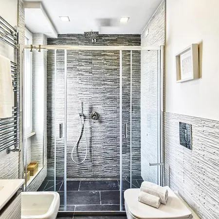 St. Peter Penthouse Apartment *